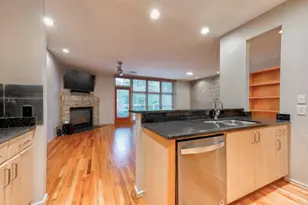 1318 Fernwood Cir NE, Atlanta, GA 30319 - Photo 3