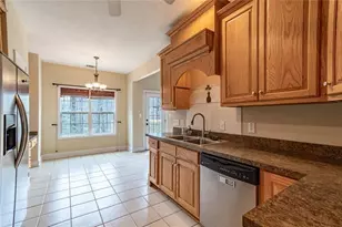4619 Wakefield Ln, Gainesville, GA 30506 - Photo 9