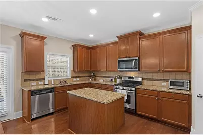 142 Manor Lane, Woodstock, GA 30188 - Photo 11