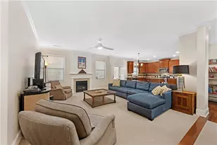 142 Manor Lane, Woodstock, GA 30188 - Photo 9