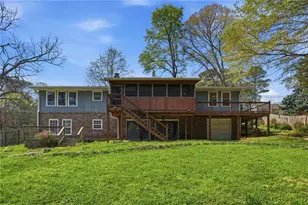 402 Emily Dr SW, Lilburn, GA 30047 - Photo 29