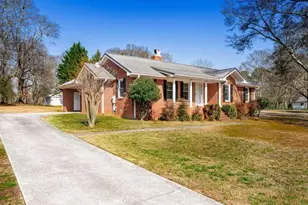 173 Madison St, Commerce, GA 30529 - Photo 1