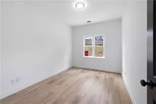 980 Tilden St NW, Atlanta, GA 30318 - Photo 33