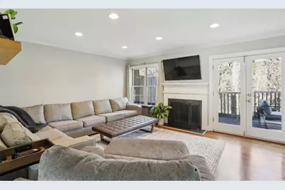 3873 Roswell Road NE #8, Atlanta, GA 30342 - Photo 3