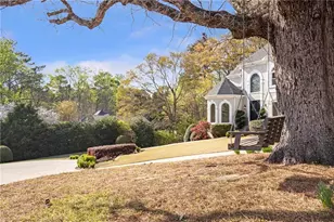 10610 Montclair Way, Duluth, GA 30097 - Photo 3