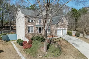 3270 Royal Creek Way SW, Lilburn, GA 30047 - Photo 3