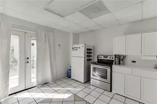 3270 Royal Creek Way SW, Lilburn, GA 30047 - Photo 45