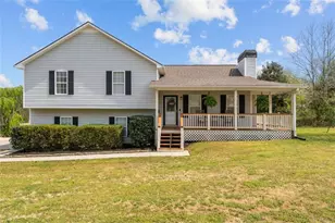 105 Chrissy Dr, Temple, GA 30179 - Photo 1