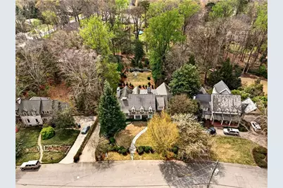 3814 Vermont Road NE, Atlanta, GA 30319 - Photo 59