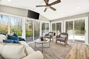 240 Park Bridge Ln, Roswell, GA 30075 - Photo 15