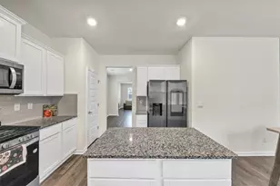 609 Azalea Bloom Dr, Loganville, GA 30052 - Photo 15