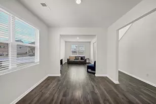 609 Azalea Bloom Dr, Loganville, GA 30052 - Photo 11