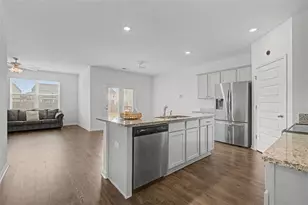 2115 Waycross, Dacula, GA 30019 - Photo 3