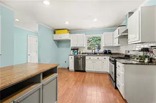 127 McKinley Dr, Griffin, GA 30224 - Photo 9