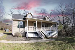 5523 Green Cir, Clermont, GA 30527 - Photo 21