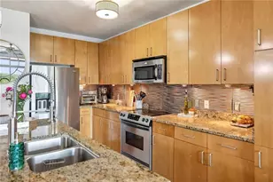 711 Cosmopolitan Dr NE, Atlanta, GA 30324 - Photo 5