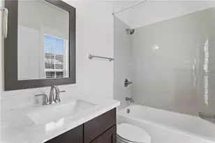 2051 Glenview Park Cir, Duluth, GA 30097 - Photo 27