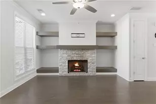 2051 Glenview Park Cir, Duluth, GA 30097 - Photo 15