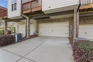 2051 Glenview Park Cir, Duluth, GA 30097 - Photo 3
