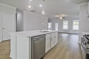 625 Moorhen Way, Loganville, GA 30052 - Photo 15