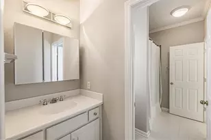 175 High Bluff Ct, Johns Creek, GA 30097 - Photo 51