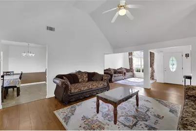 4720 Duration Court SW, Snellville, GA 30039 - Photo 9