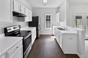 20 Pine Canyon Dr SW, Atlanta, GA 30331 - Photo 5