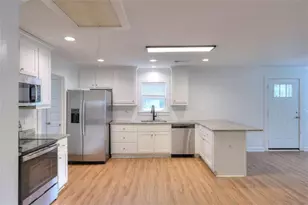 316 Walker Dr, Monroe, GA 30655 - Photo 11