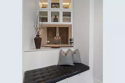 3376 Peachtree Road NE #44B, Atlanta, GA 30326 - Photo 11