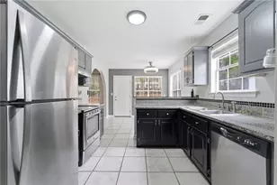 8244 Wynfield Dr, Jonesboro, GA 30238 - Photo 7