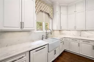 708 Thompson Falls Dr, Canton, GA 30114 - Photo 21