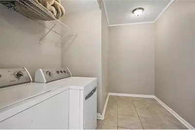 785 E Hembree Crossing, Roswell, GA 30076 - Photo 13