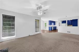 2778 Kingstream Dr, Snellville, GA 30039 - Photo 9