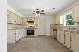 3685 Frankie Wade, Loganville, GA 30052 - Photo 17