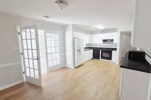 1266 Pixley Dr, Riverdale, GA 30296 - Photo 3