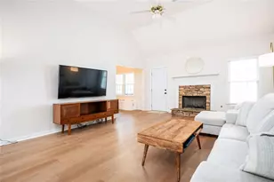 431 Valleyside Dr, Dallas, GA 30157 - Photo 9