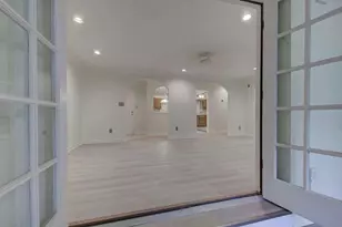 166 Maribeau Square NW, Atlanta, GA 30327 - Photo 11