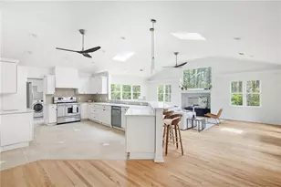 2376 Lively Trail NE, Atlanta, GA 30345 - Photo 5