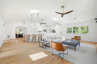 2376 Lively Trail NE, Atlanta, GA 30345 - Photo 3