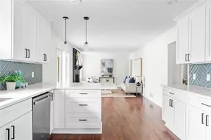 2479 Landeau Cir, Tucker, GA 30084 - Photo 13