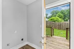 2861 Forrest Hills Dr SW, Atlanta, GA 30315 - Photo 13