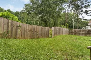 2861 Forrest Hills Dr SW, Atlanta, GA 30315 - Photo 29