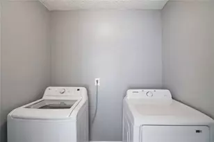 136 Hanes Creek Dr, Stockbridge, GA 30281 - Photo 17