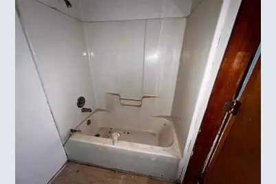 325 Golden Road E, Tifton, GA 31794 - Photo 15