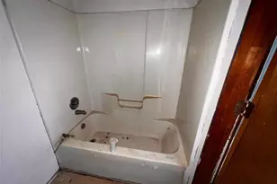 325 Golden Road E, Tifton, GA 31794 - Photo 15