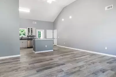 201 Deerfield Lane, Carrollton, GA 30116 - Photo 3