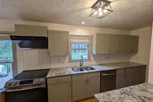 5712 Port Dr, Buford, GA 30518 - Photo 5