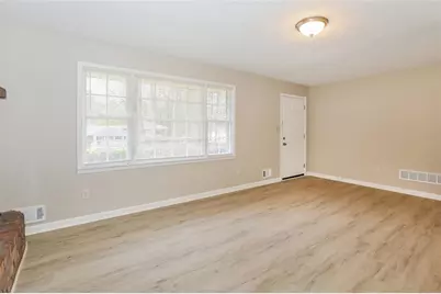 8455 Magnolia Drive, Jonesboro, GA 30238 - Photo 5