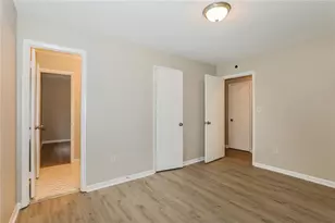 8455 Magnolia Dr, Jonesboro, GA 30238 - Photo 19