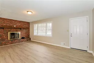 8455 Magnolia Dr, Jonesboro, GA 30238 - Photo 3